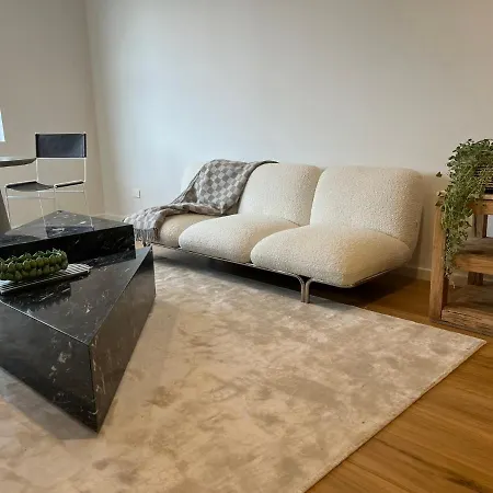 New Boutique 1Bd Apt Canberra Exterior photo